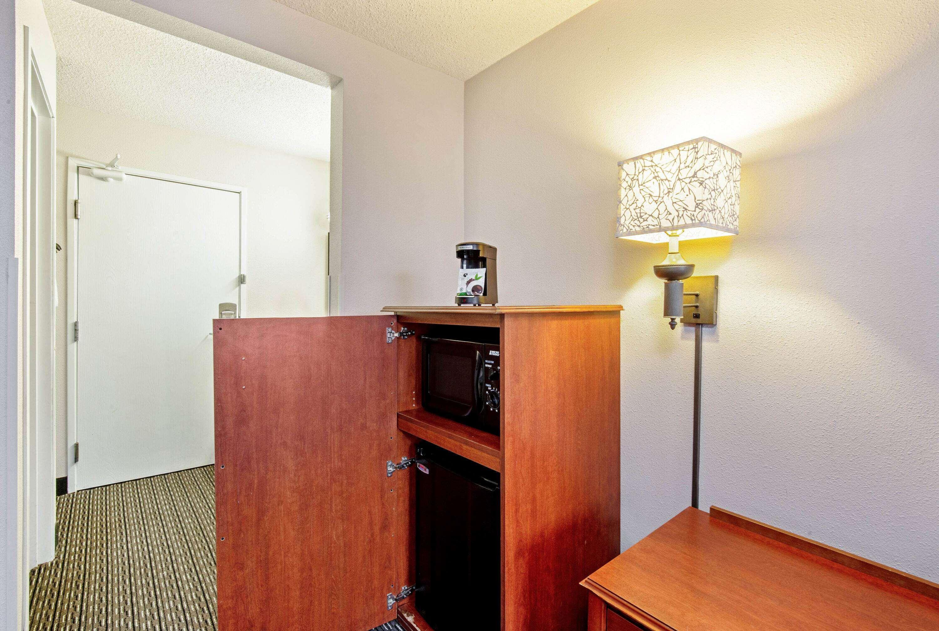 La Quinta By Wyndham Harrisburg Airport Hershey Exterior foto