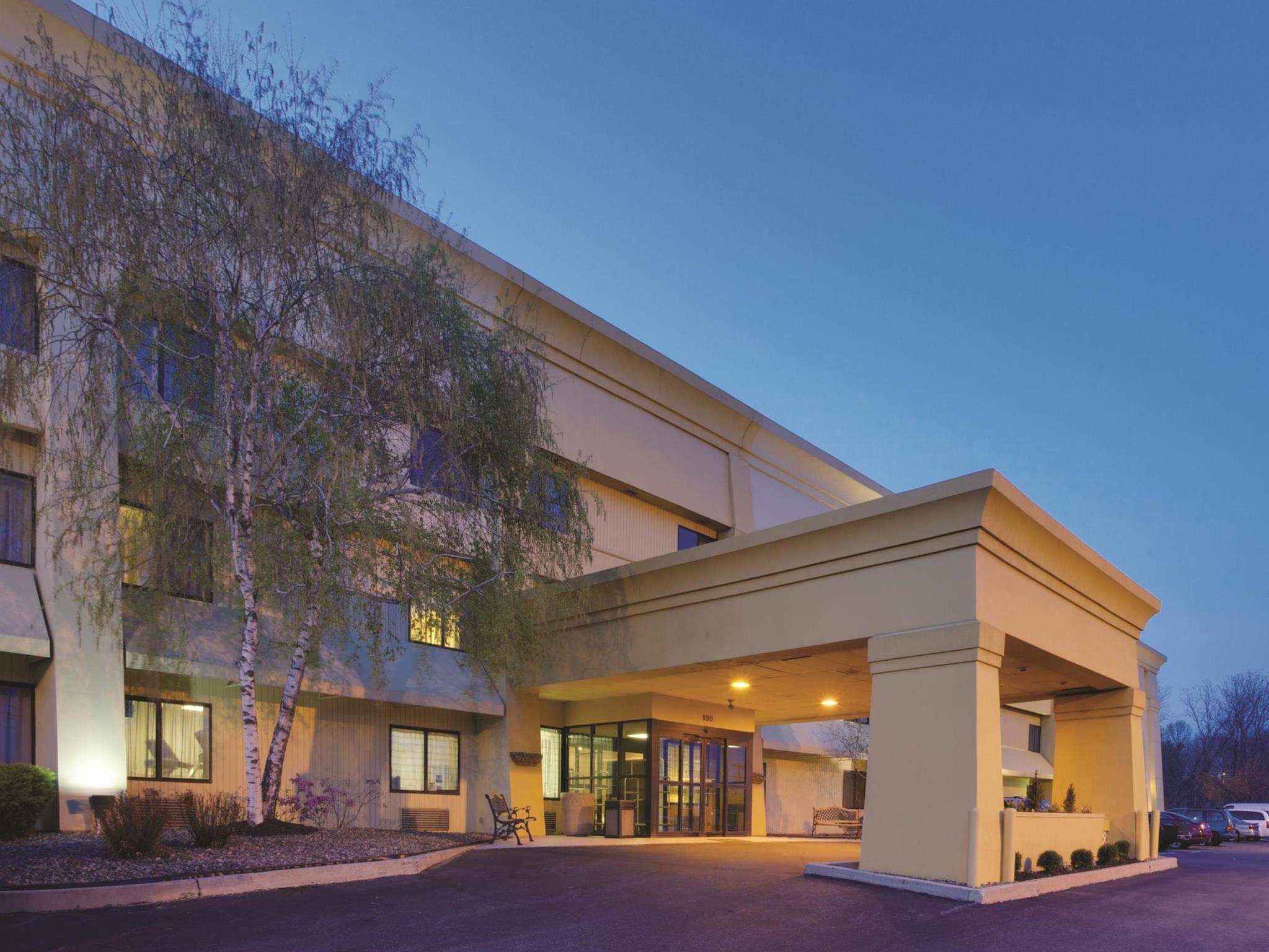 La Quinta By Wyndham Harrisburg Airport Hershey Exterior foto
