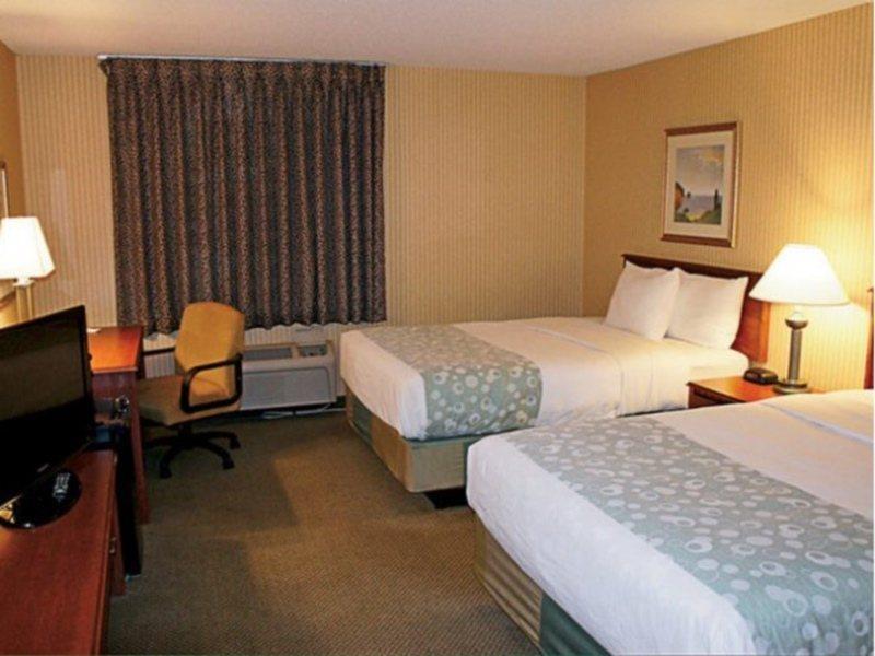 La Quinta By Wyndham Harrisburg Airport Hershey Exterior foto